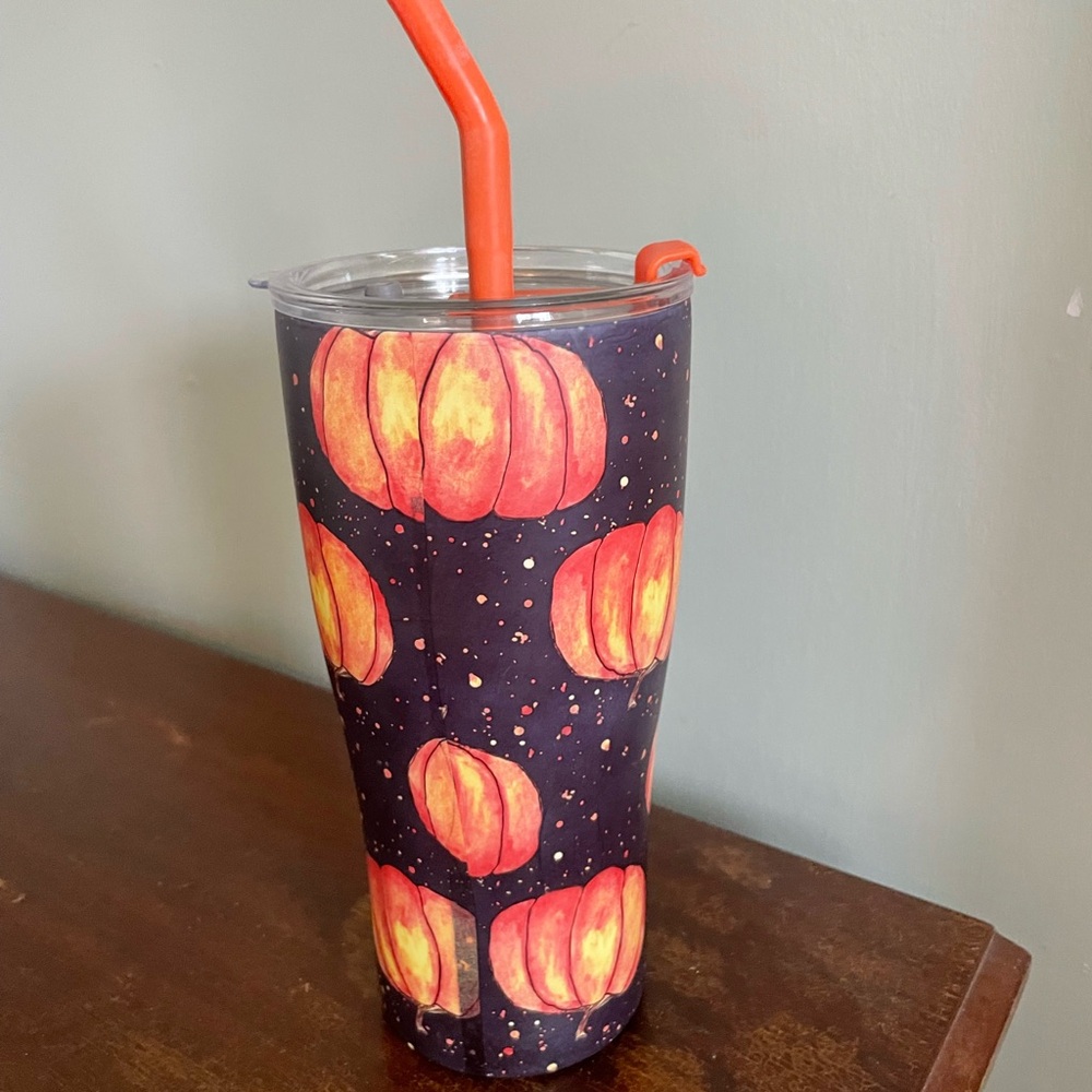 Brand New 32 oz Pumpkin Tumbler with Straw